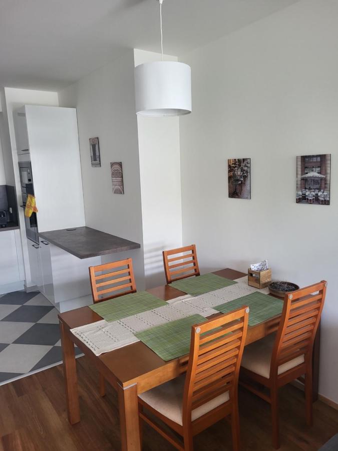 New Apartment In Karlin, Praha 8, Close To Center Eksteriør bilde