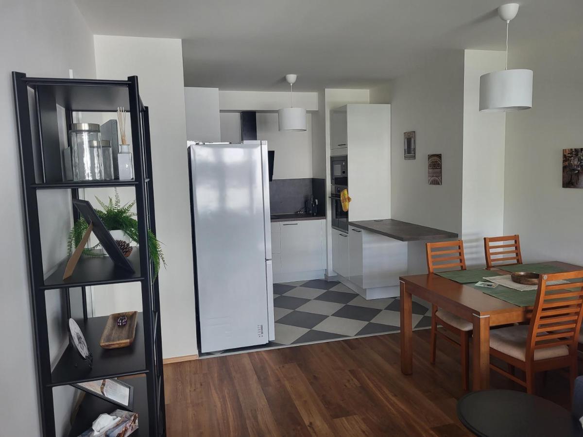 New Apartment In Karlin, Praha 8, Close To Center Eksteriør bilde